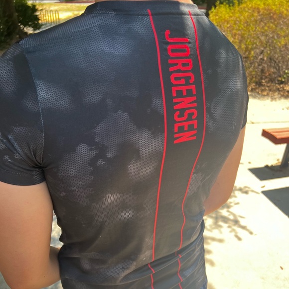 UNDER ARMOUR MARYLAND TERRAPINS JORGENSEN 22 CAMO HEATHEAR SHIRT WOMEN WORKOUT S - Picture 12 of 16